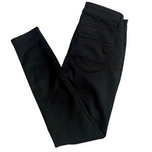 NWOT Lord & Taylor Design Lab Black Skinnies